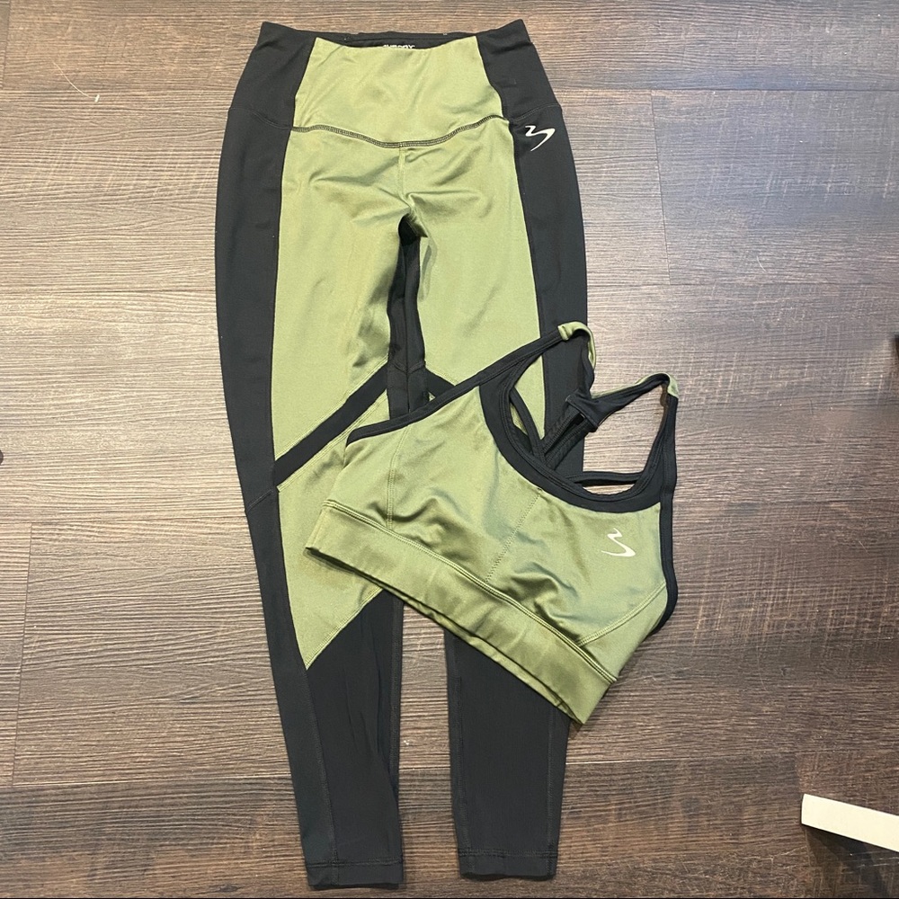 Beachbody workout set size small